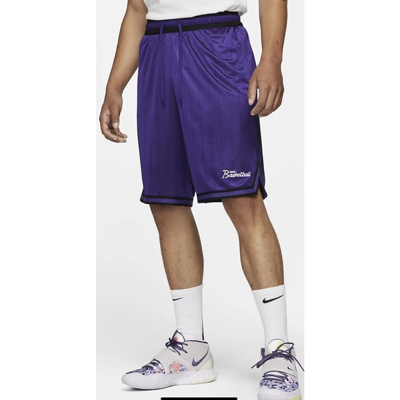 Nike DNA Men’s Purple Dri Fit Stretch Vented Basketball Shorts Small DA5709-547